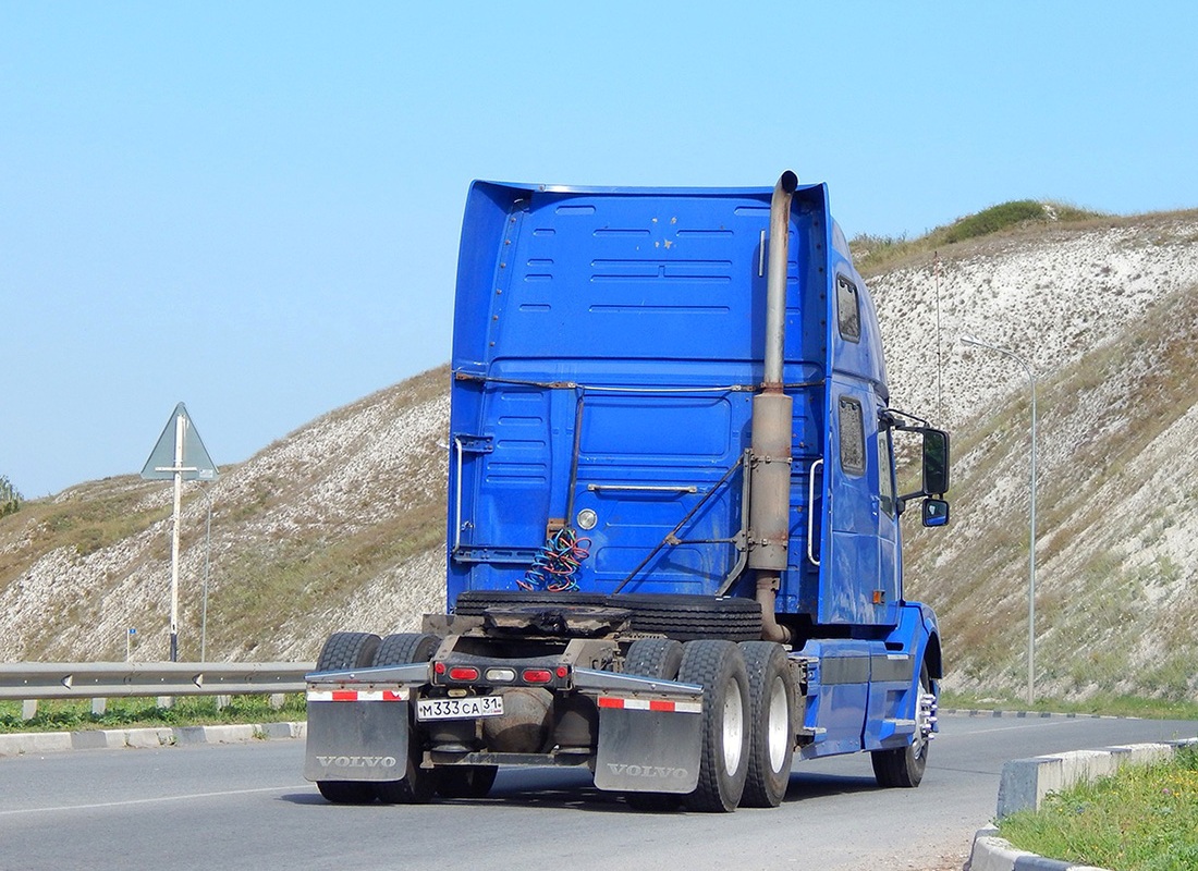 Белгородская область, № М 333 СА 31 — Volvo VNL780