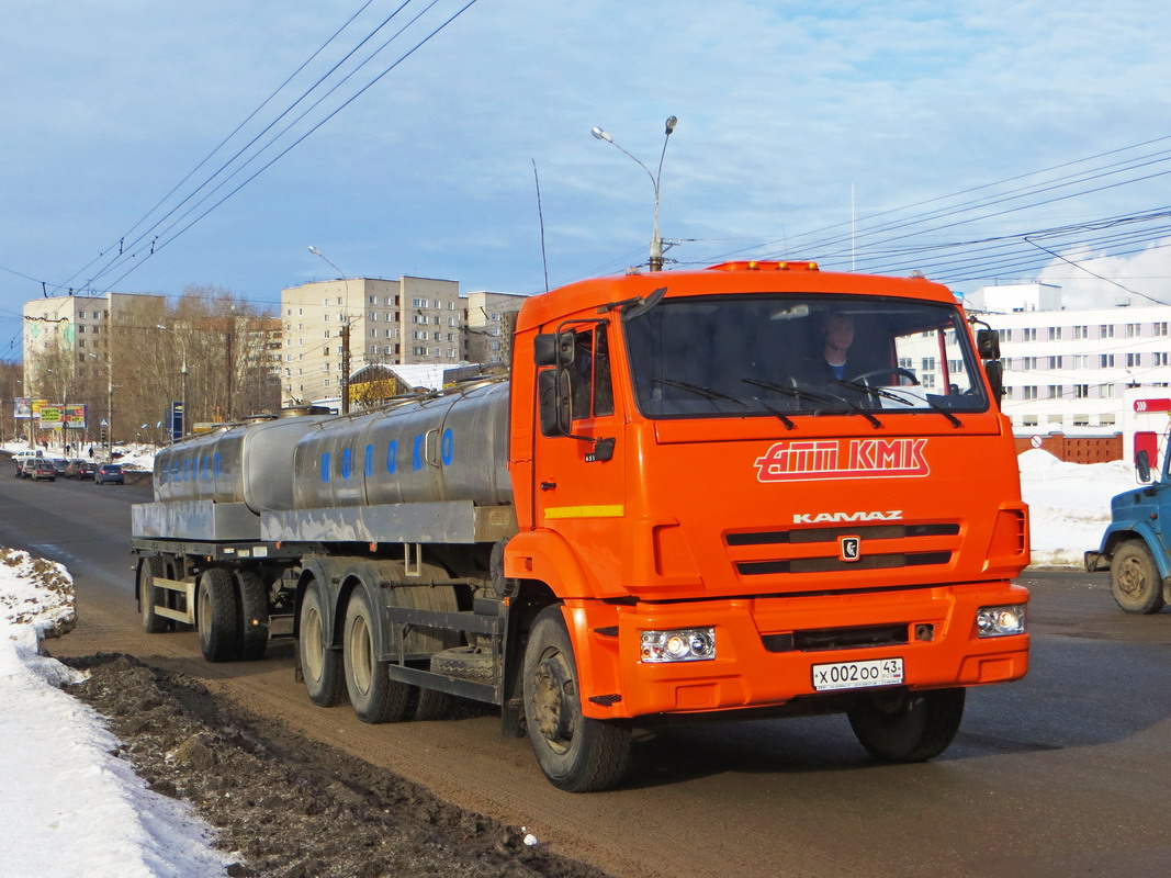 Кировская область, № Х 002 ОО 43 — КамАЗ-65115-D3(97)