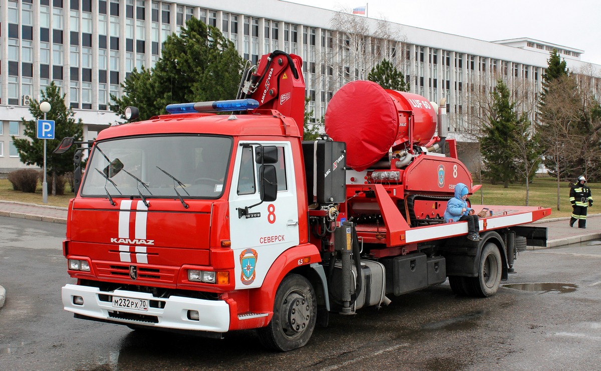 Томская область, № М 232 РХ 70 — КамАЗ-4308-H3(99)