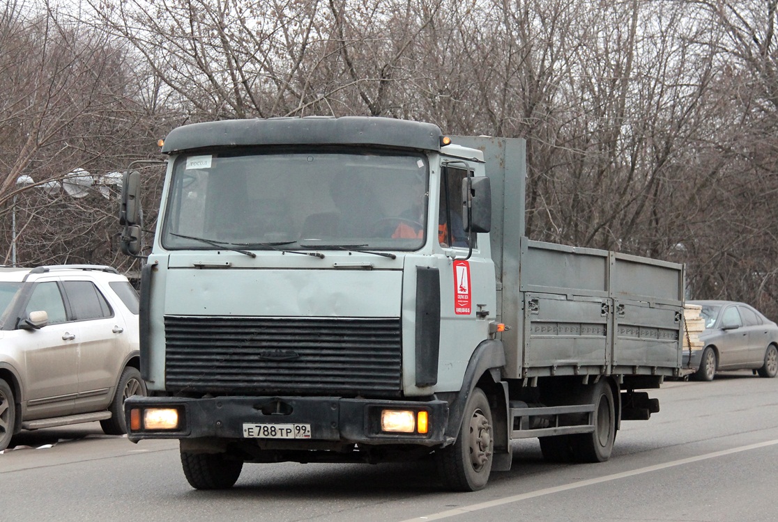 Москва, № Е 788 ТР 99 — МАЗ-437040