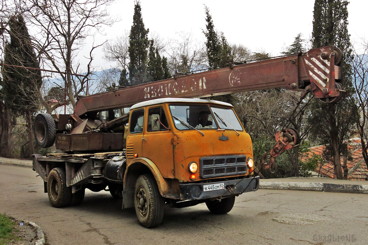 Крым, № К 445 ОМ 82 — МАЗ-5334