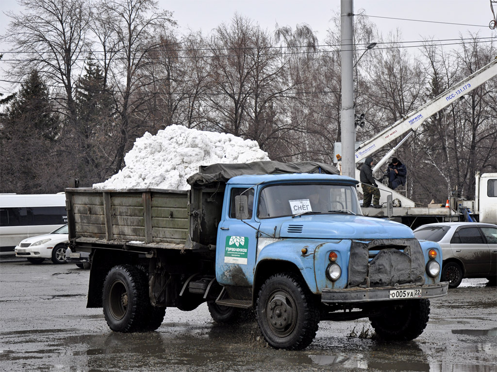 Алтайский край, № О 005 УА 22 — ЗИЛ-495710