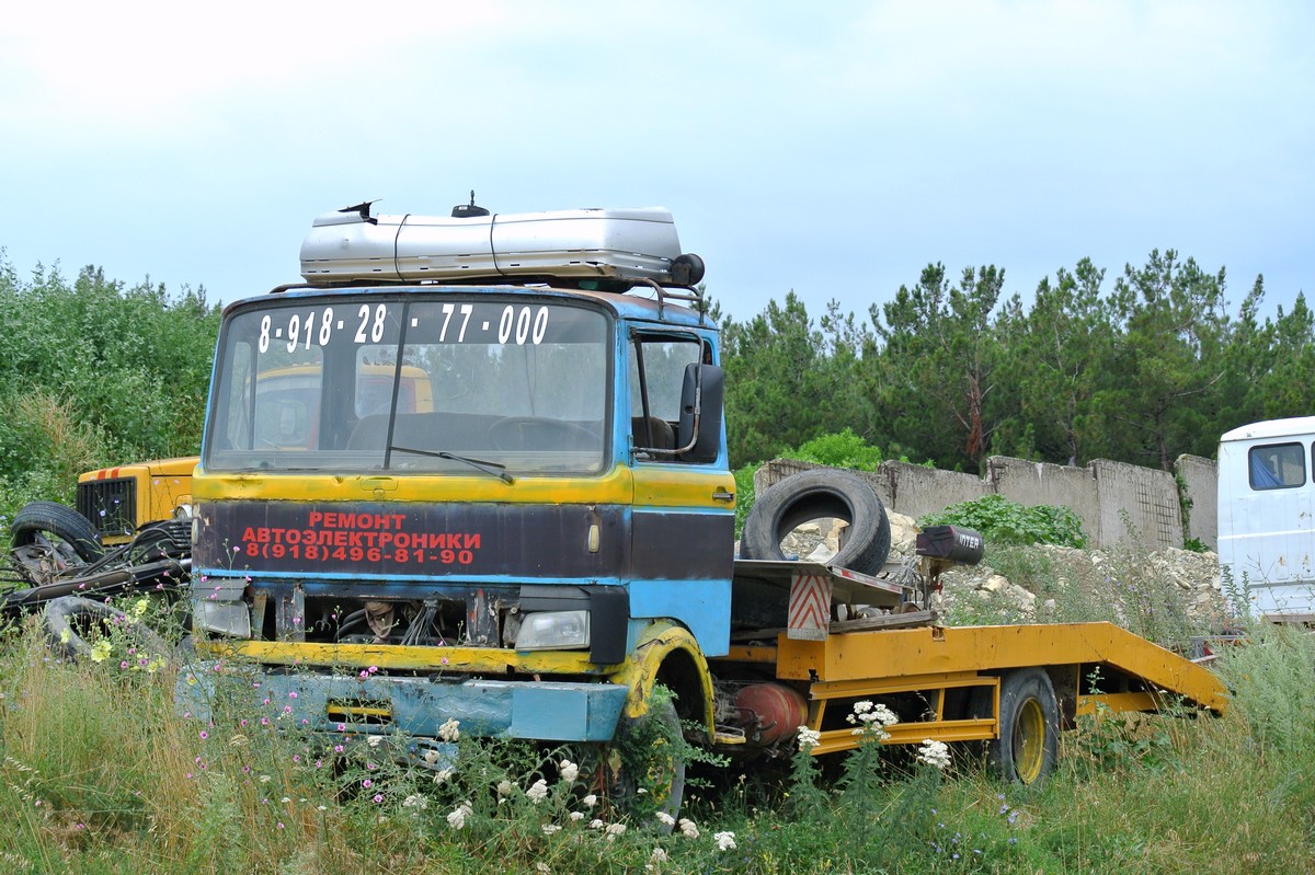 Краснодарский край, № (23) Б/Н 0043 — Mercedes-Benz LP (общая модель)