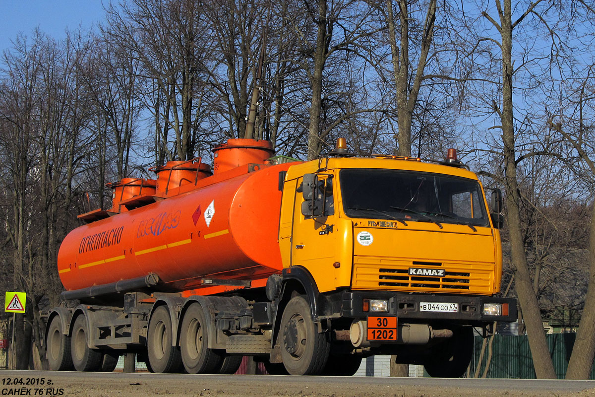 Ленинградская область, № В 044 СО 47 — КамАЗ-65116-N3(78)