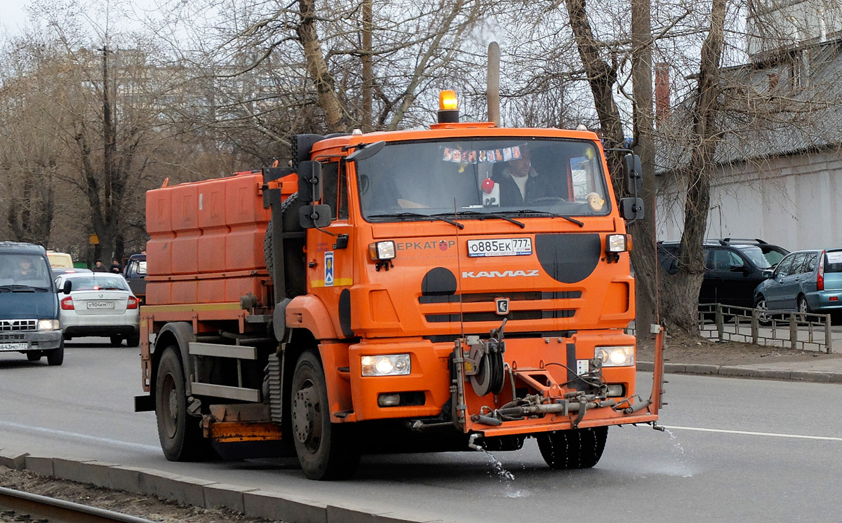 Москва, № О 885 ЕК 777 — КамАЗ-53605-A4(23)