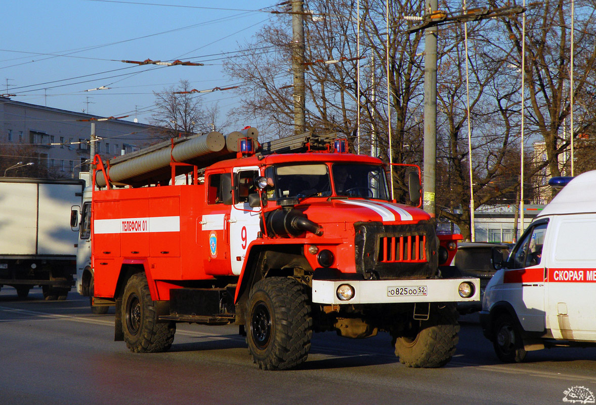 Нижегородская область, № О 825 ОО 52 — Урал-43206-41