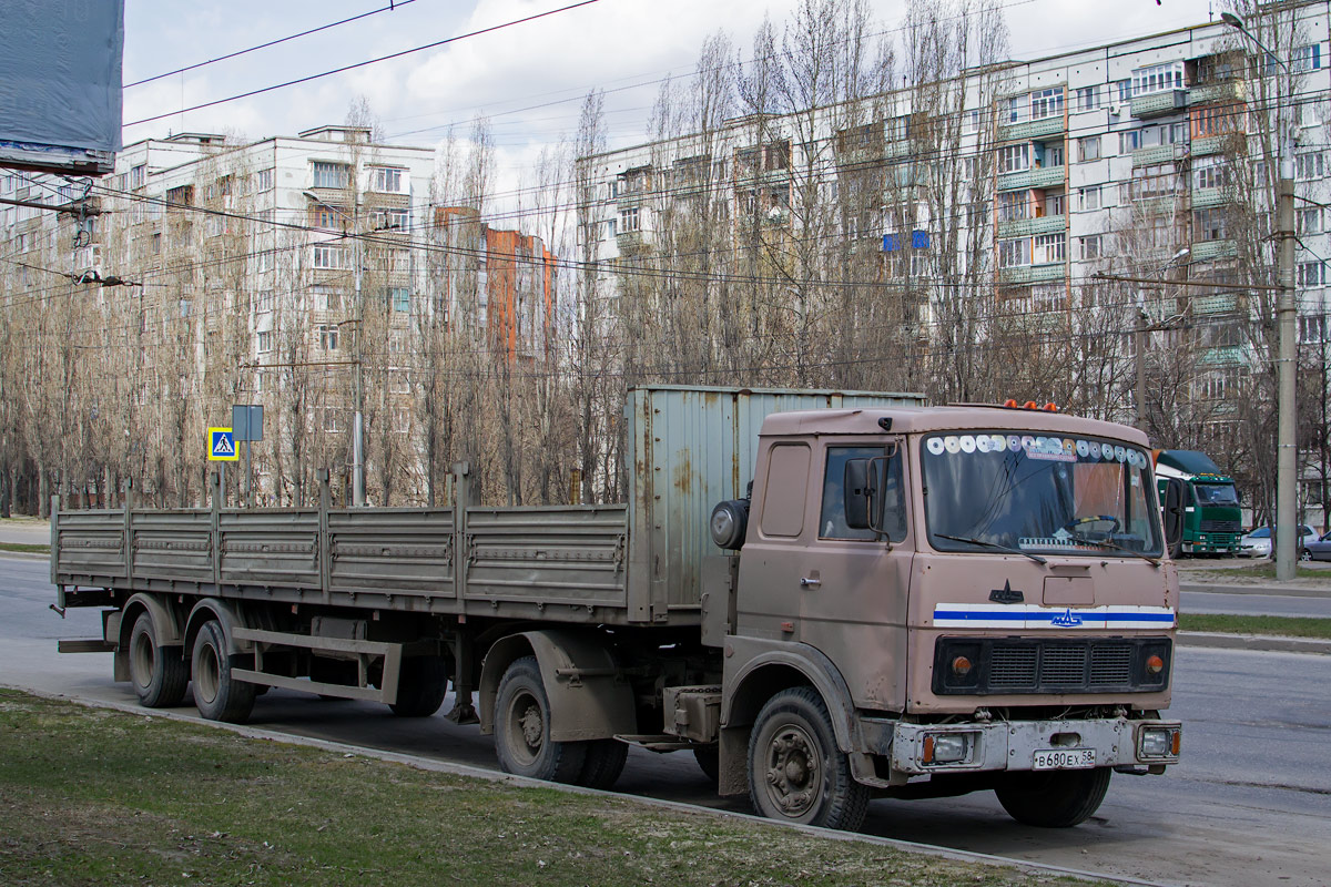 Пензенская область, № В 680 ЕХ 58 — МАЗ-54331