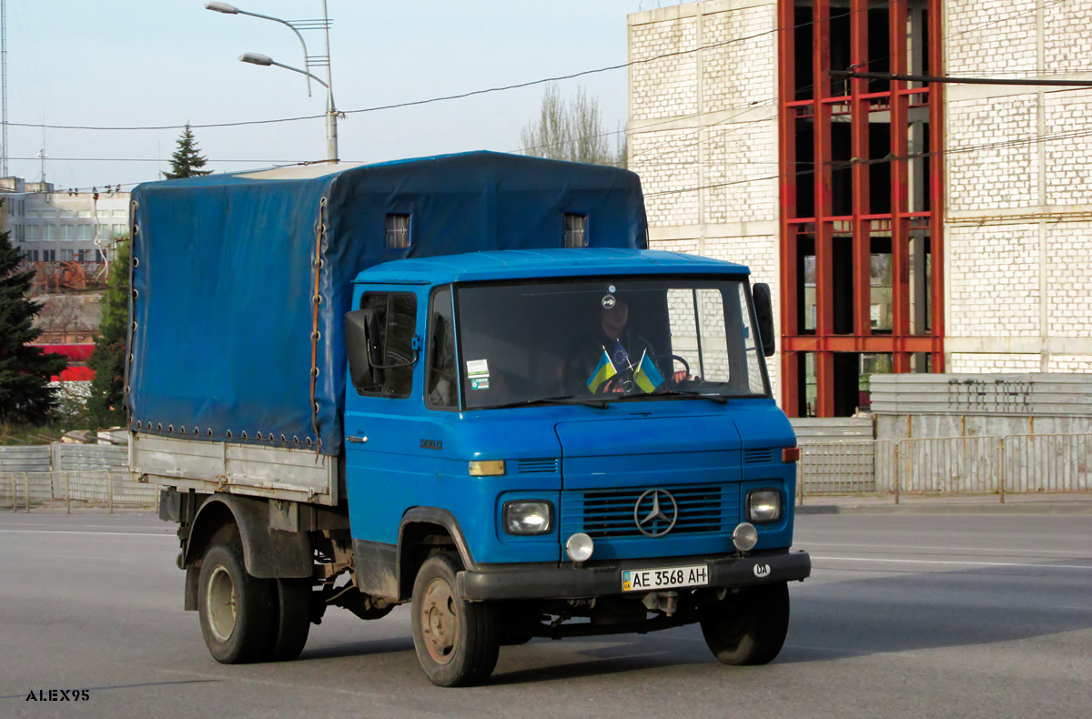 Днепропетровская область, № АЕ 3568 АН — Mercedes-Benz T2 ('1967) 508