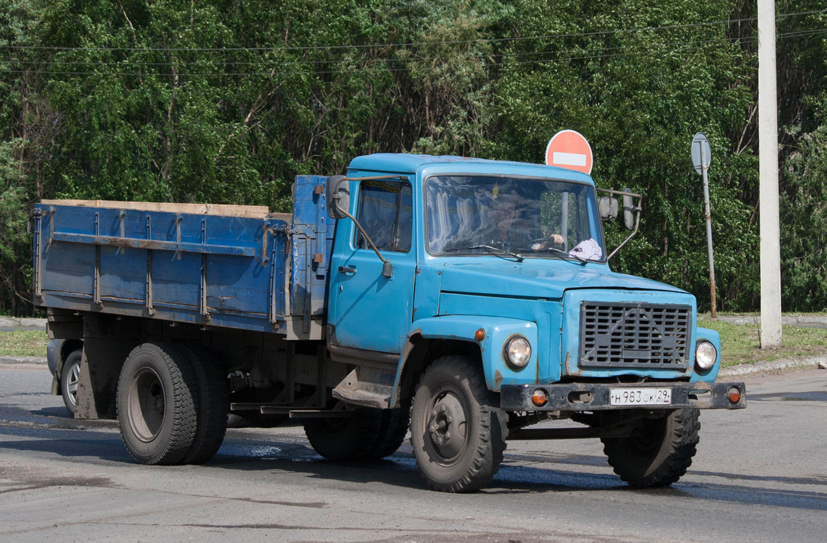 Архангельская область, № Н 983 ОК 29 — ГАЗ-3307