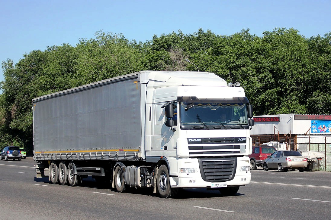Алматы, № 173 AY 02 — DAF XF105 FT