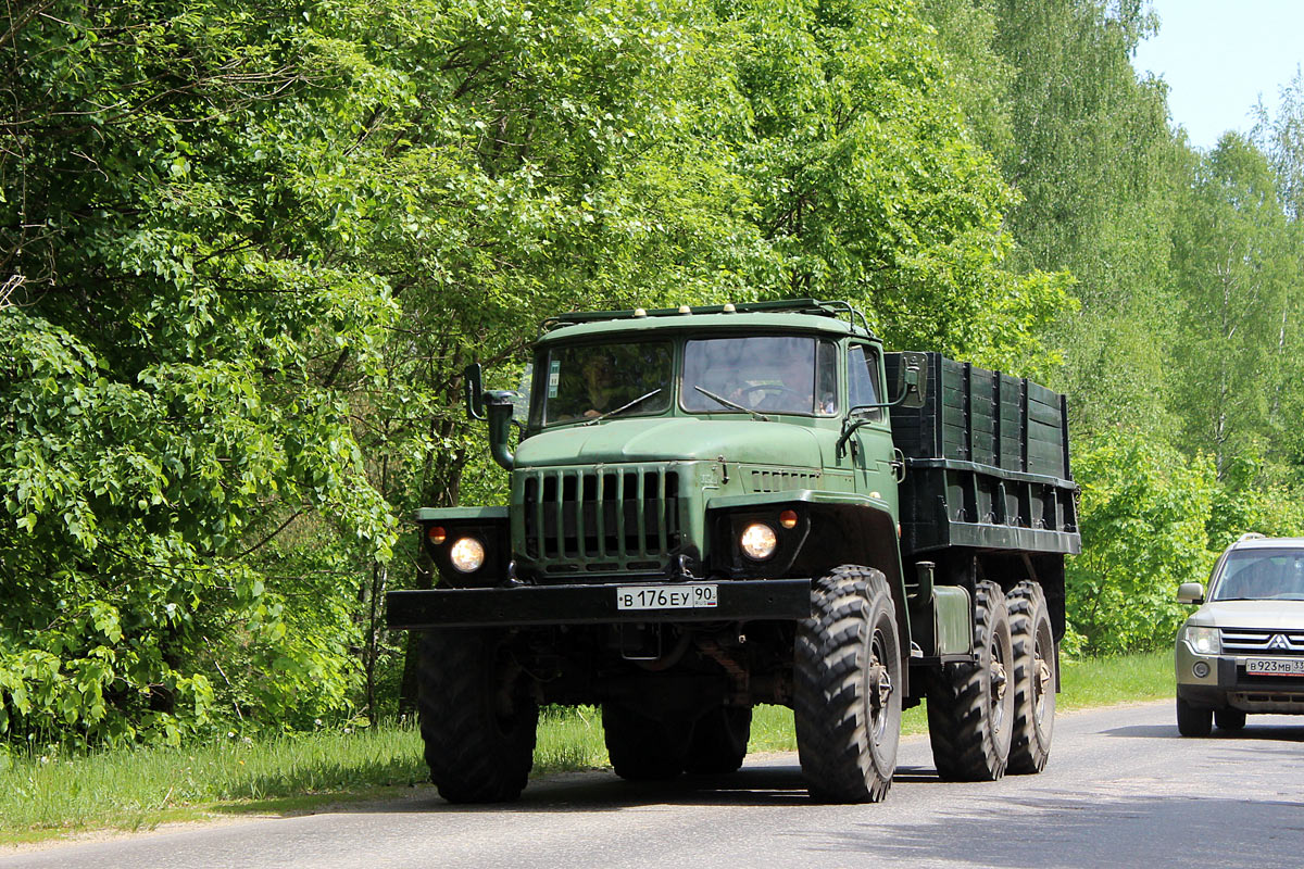 Московская область, № В 176 ЕУ 90 — Урал-43203