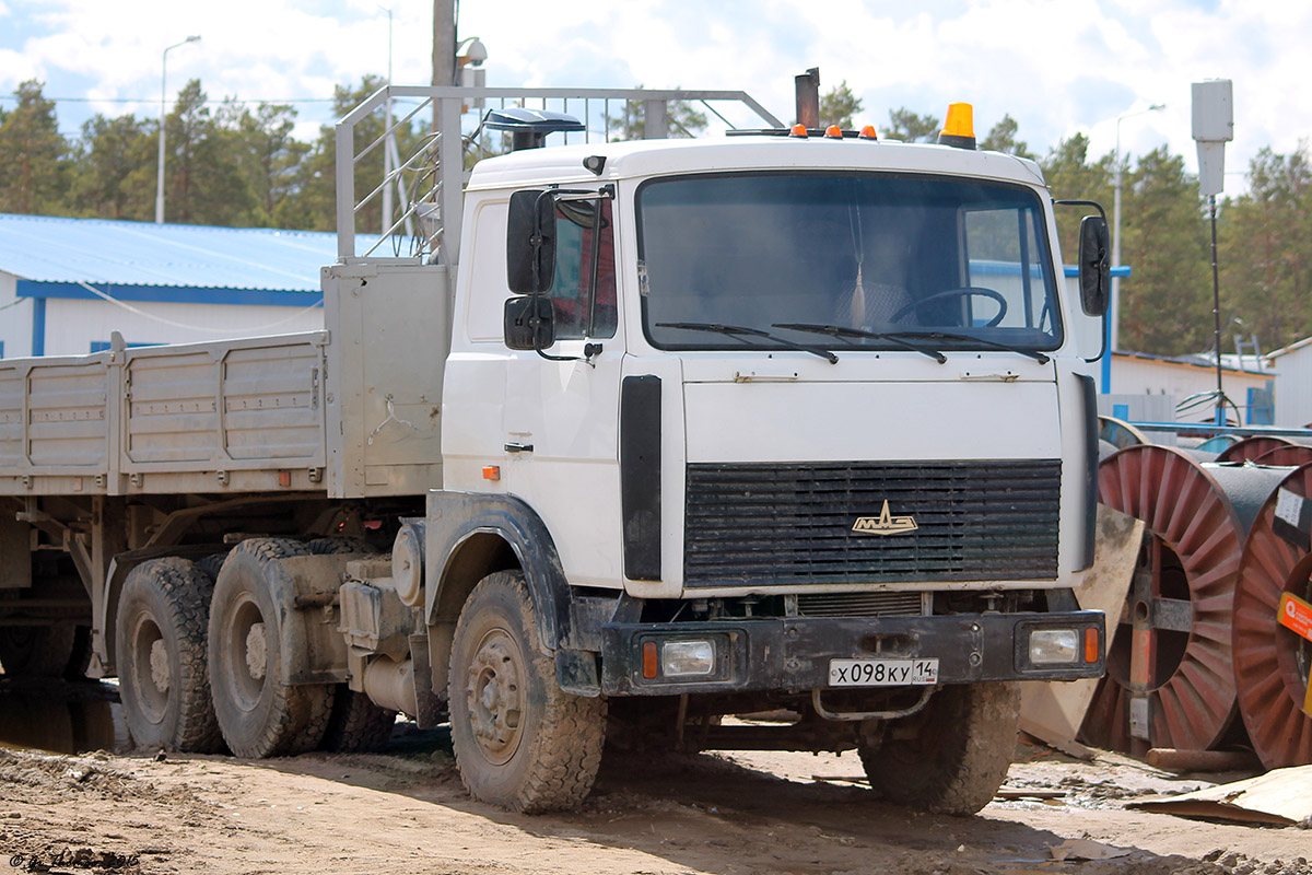 Саха (Якутия), № Х 098 КУ 14 — МАЗ-6422A8