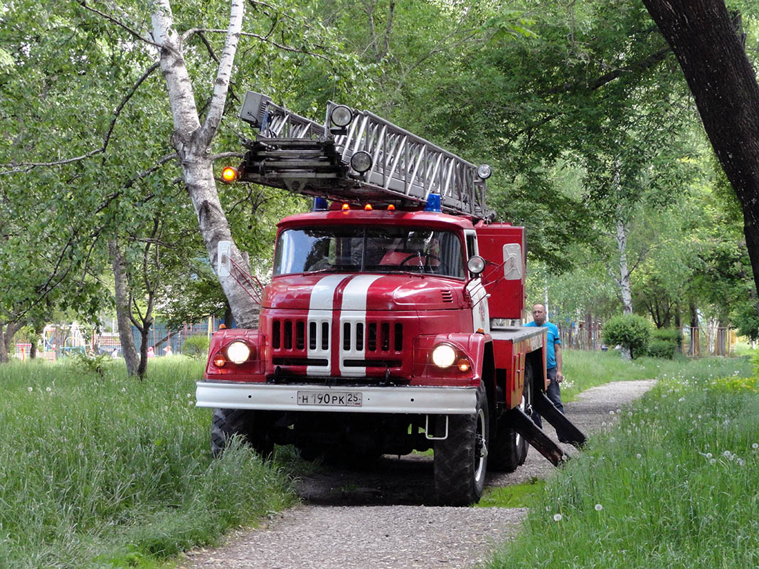 Приморский край, № Н 190 РК 25 — ЗИЛ-131 (общая модель)