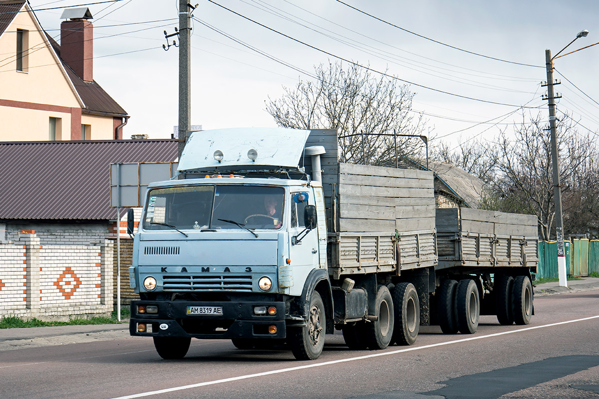 Житомирская область, № АМ 8319 АЕ — КамАЗ-5320