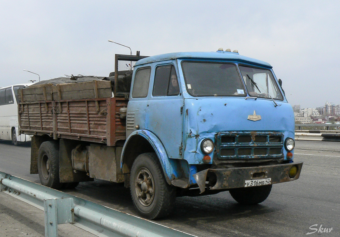 Кемеровская область, № У 316 МВ 42 — МАЗ-5335