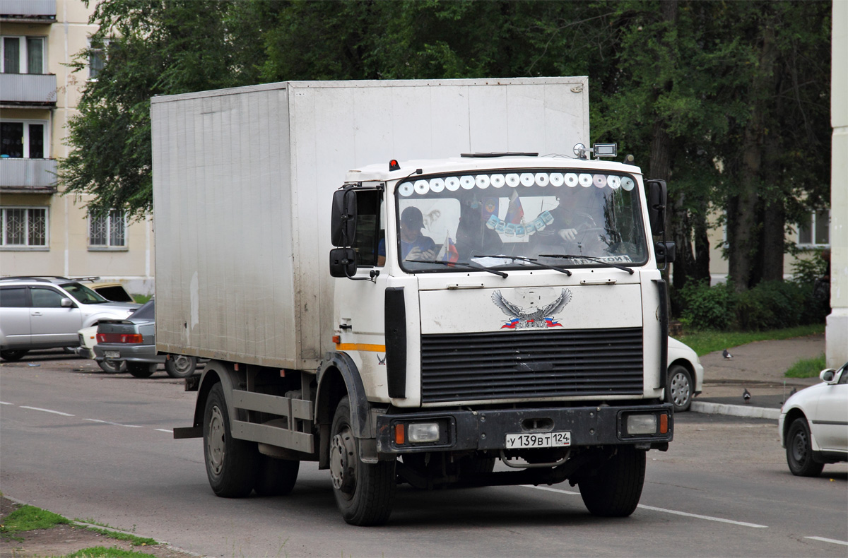 Красноярский край, № У 139 ВТ 124 — МАЗ-5337A2
