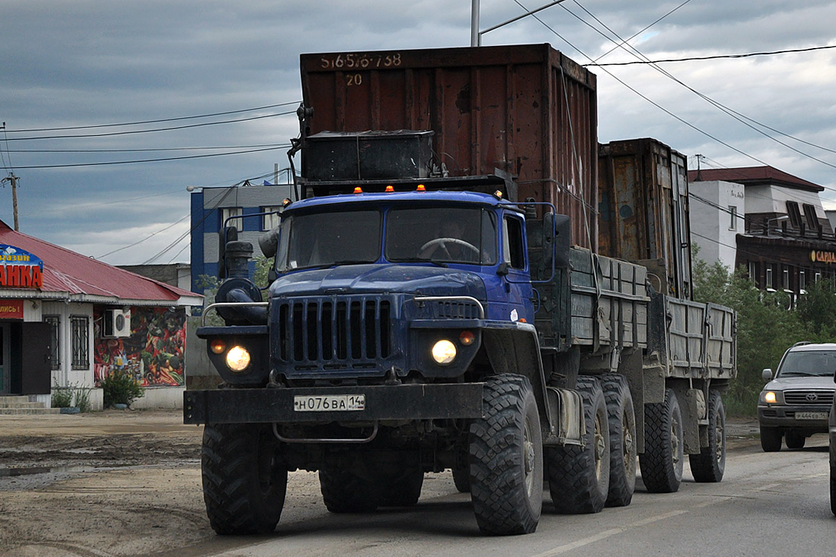 Саха (Якутия), № Н 076 ВА 14 — Урал-43202-10