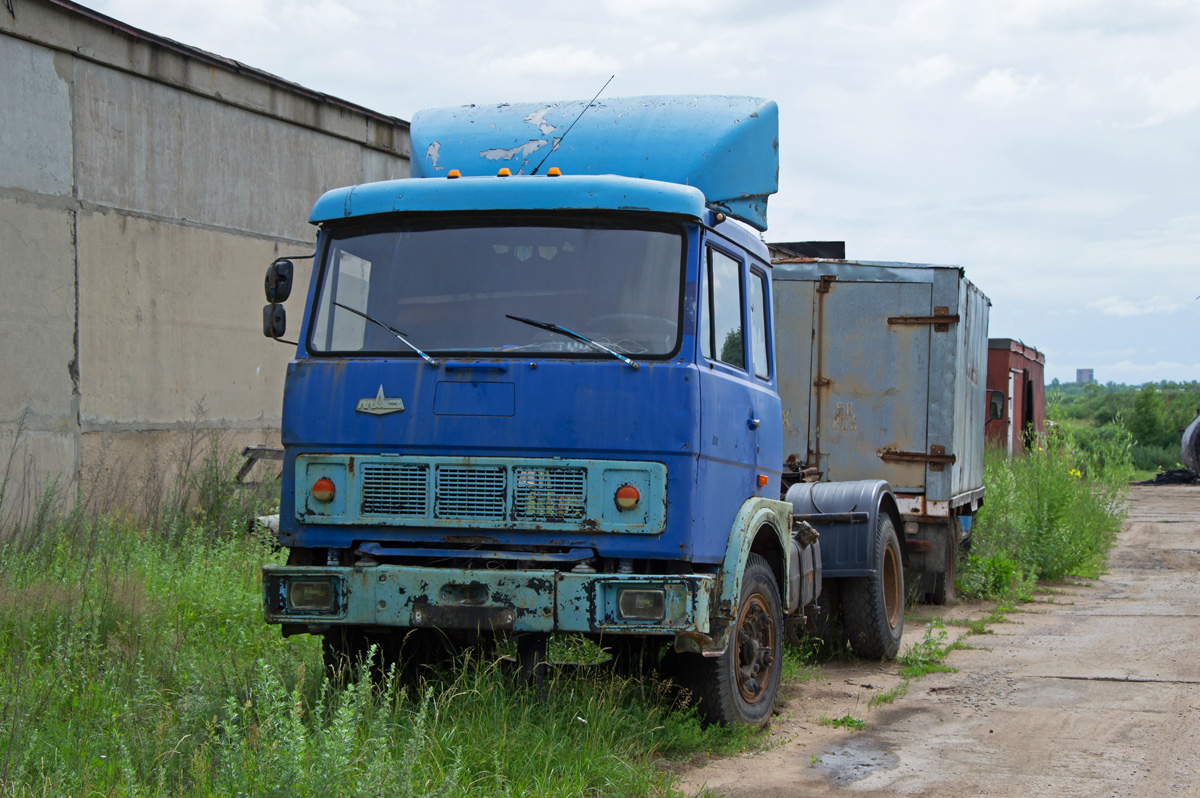 Московская область, № Е 203 ЕЕ 150 — МАЗ-5432 (общая модель)