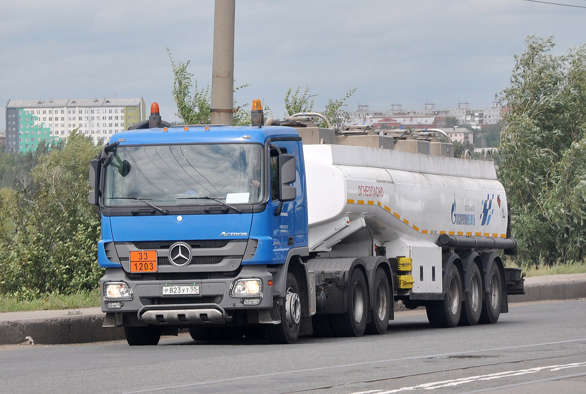 Омская область, № Р 823 УТ 55 — Mercedes-Benz Actros ('2009) 2644