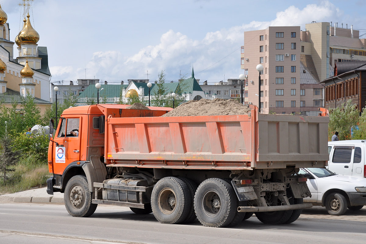 Чувашия, № В 020 КЕ 21 — КамАЗ-65115-D3(97)