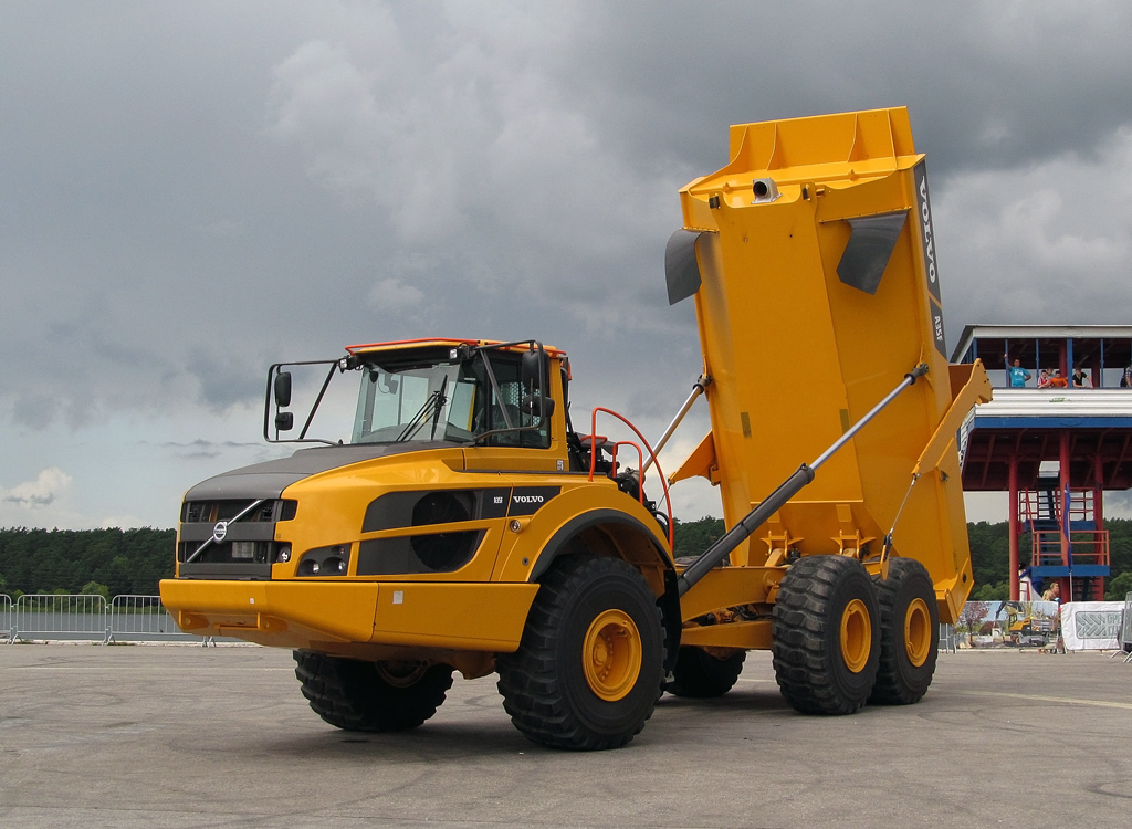 Калужская область, № (40) Б/Н 0002 — Volvo BM A35F