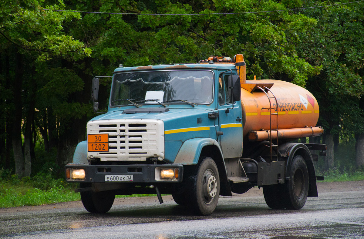 Мордовия, № Е 600 ХК 13 — ЗИЛ-432932