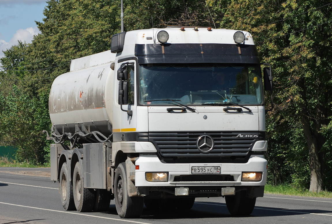 Санкт-Петербург, № В 595 УС 98 — Mercedes-Benz Actros ('1997) 3340