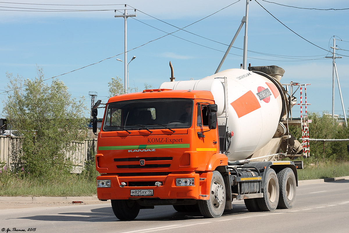 Саха (Якутия), № М 825 КК 14 — КамАЗ-65115-A4(23)