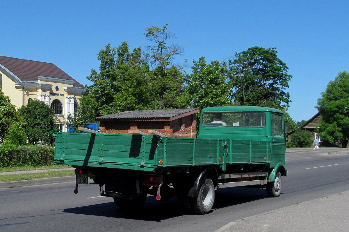 Литва, № VKC 309 — Mercedes-Benz LP (общая модель)