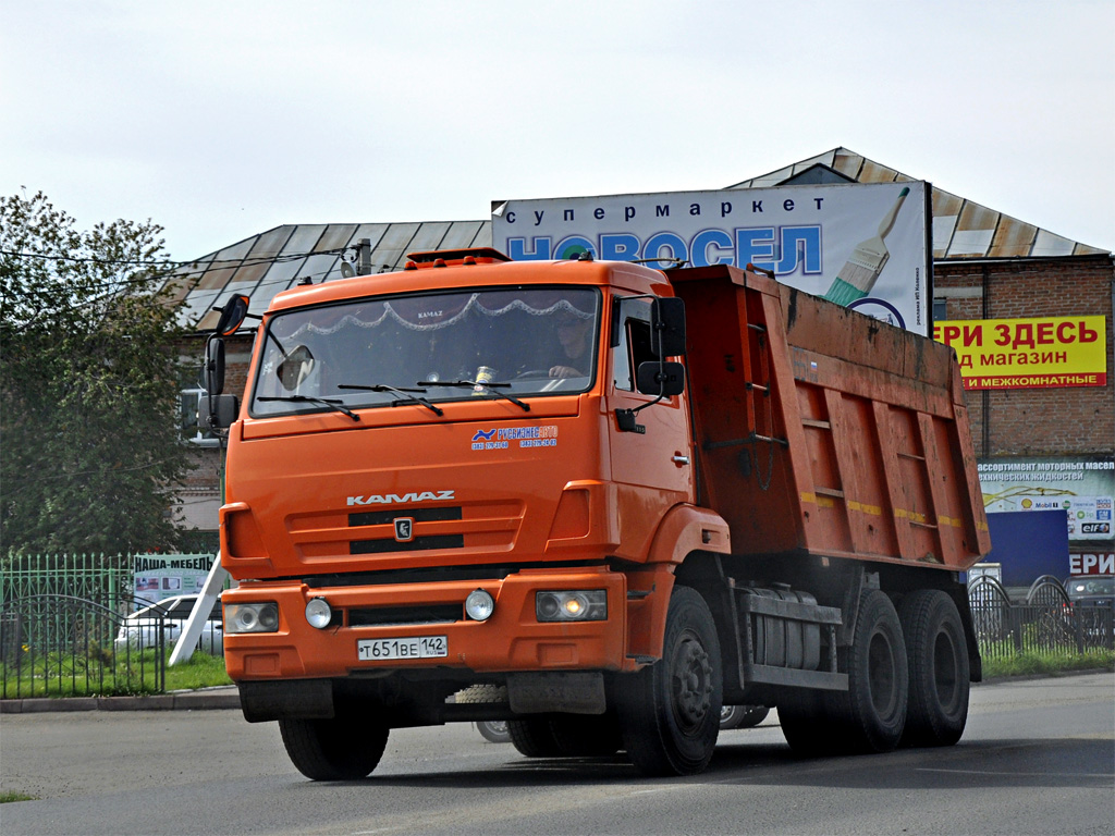 Кемеровская область, № Т 651 ВЕ 142 — КамАЗ-65115-N3(78)