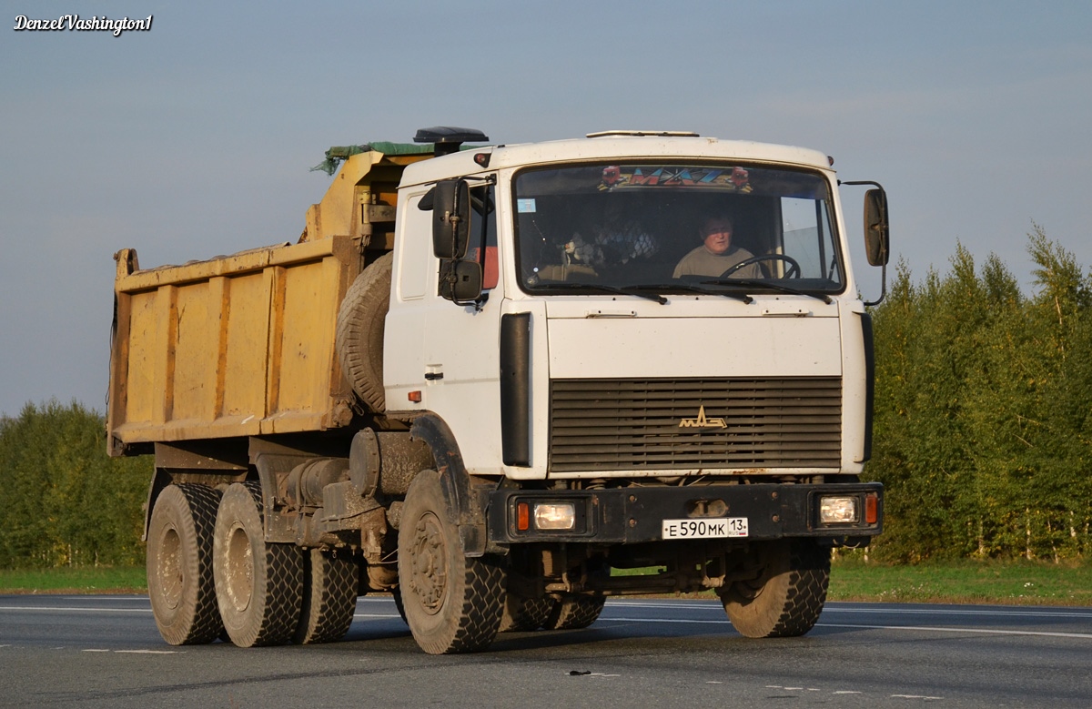 Мордовия, № Е 590 МК 13 — МАЗ-551605