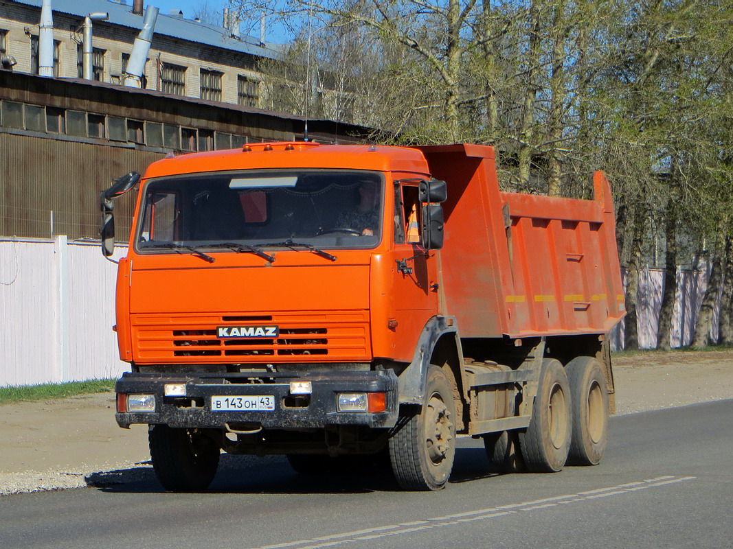 Кировская область, № В 143 ОН 43 — КамАЗ-65115-62