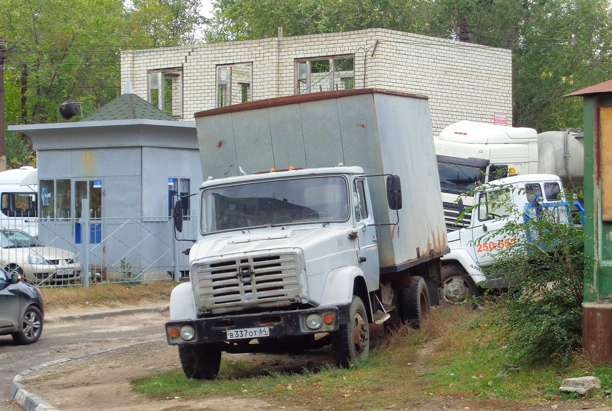 Саратовская область, № В 337 ОТ 64 — ЗИЛ-433362
