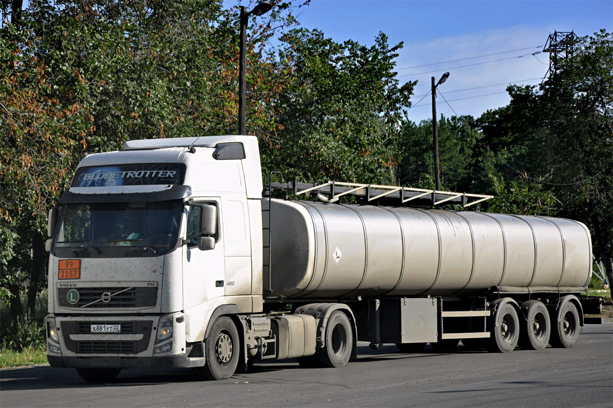 Алтайский край, № Х 881 УТ 22 — Volvo ('2008) FH.480