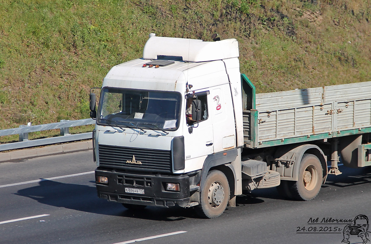 Москва, № Е 886 АВ 197 — МАЗ-5440A8