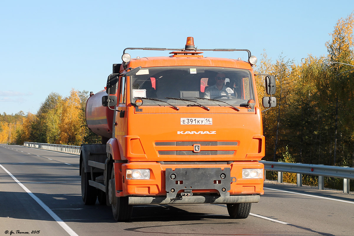 Саха (Якутия), № Е 391 КУ 14 — КамАЗ-43253-R4(28)