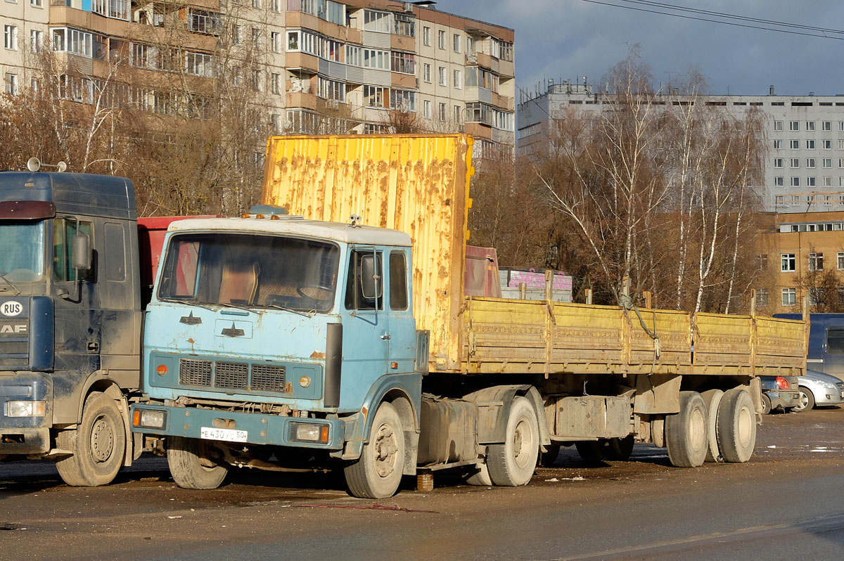 Московская область, № Е 430 УС 50 — МАЗ-54323