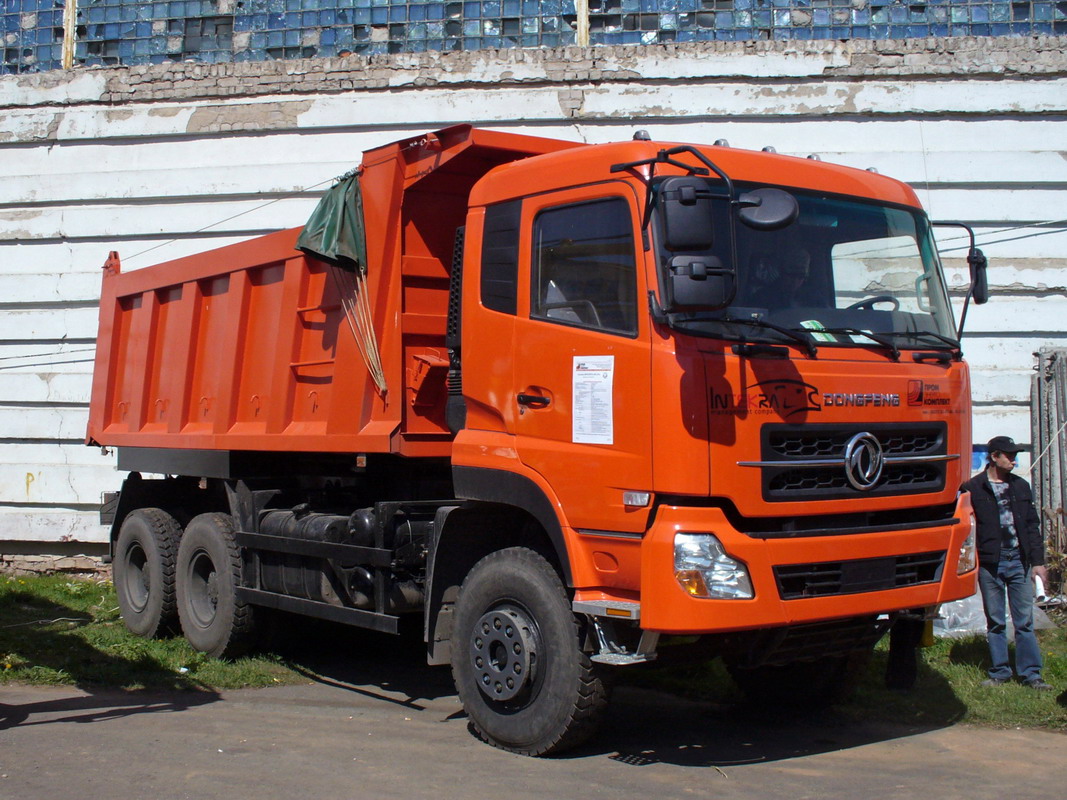 Кировская область, № (43) Б/Н 0019 — Dongfeng KC DFL3251; Кировская область — Выставки
