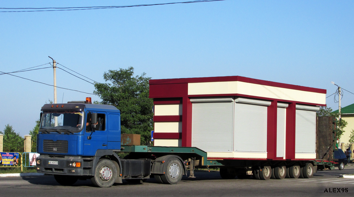 Днепропетровская область, № АЕ 4828 ЕХ — МАЗ-MAN-5432