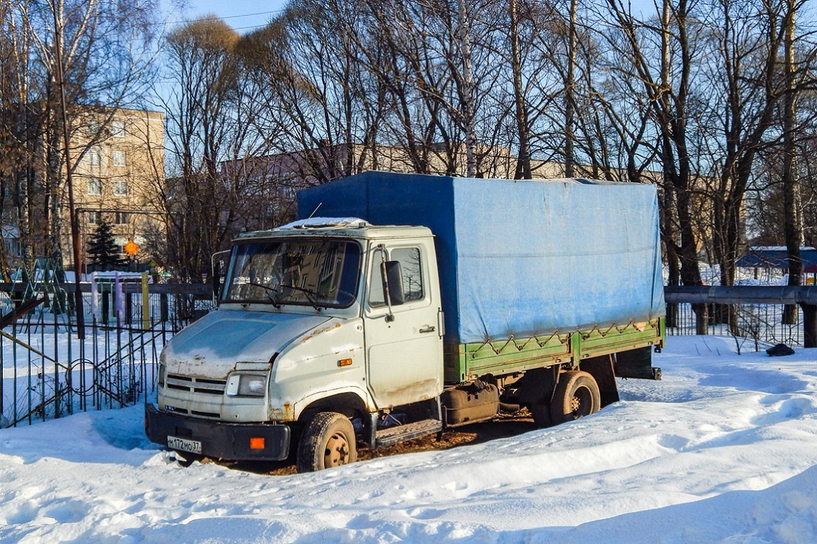 Ивановская область, № М 172 МО 37 — ЗИЛ-5301АО "Бычок"