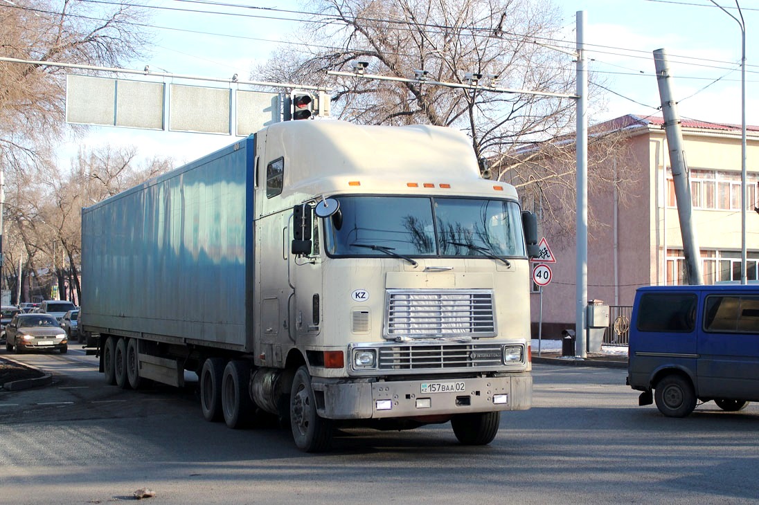 Алматы, № 157 BAA 02 — International 9800