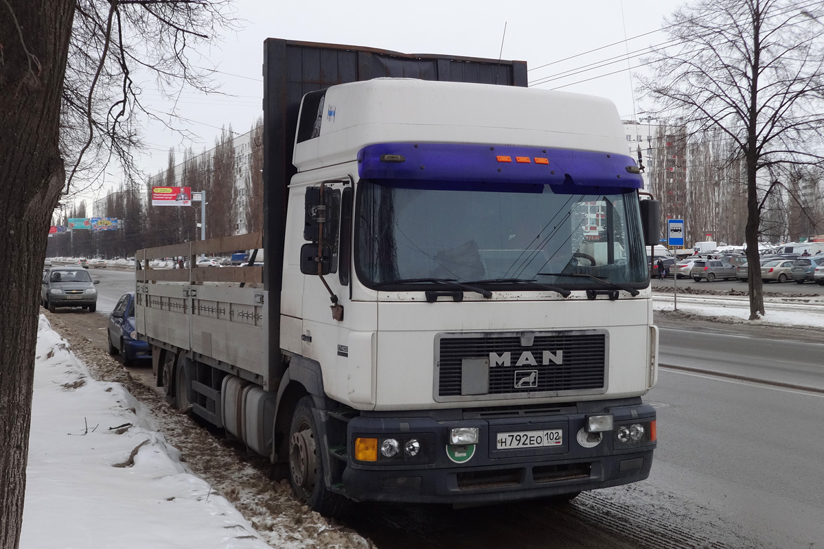 Башкортостан, № Н 792 ЕО 102 — MAN F2000 27.403