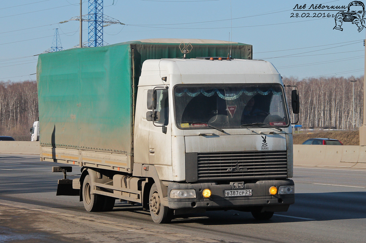 Чувашия, № В 387 СР 21 — МАЗ-437130