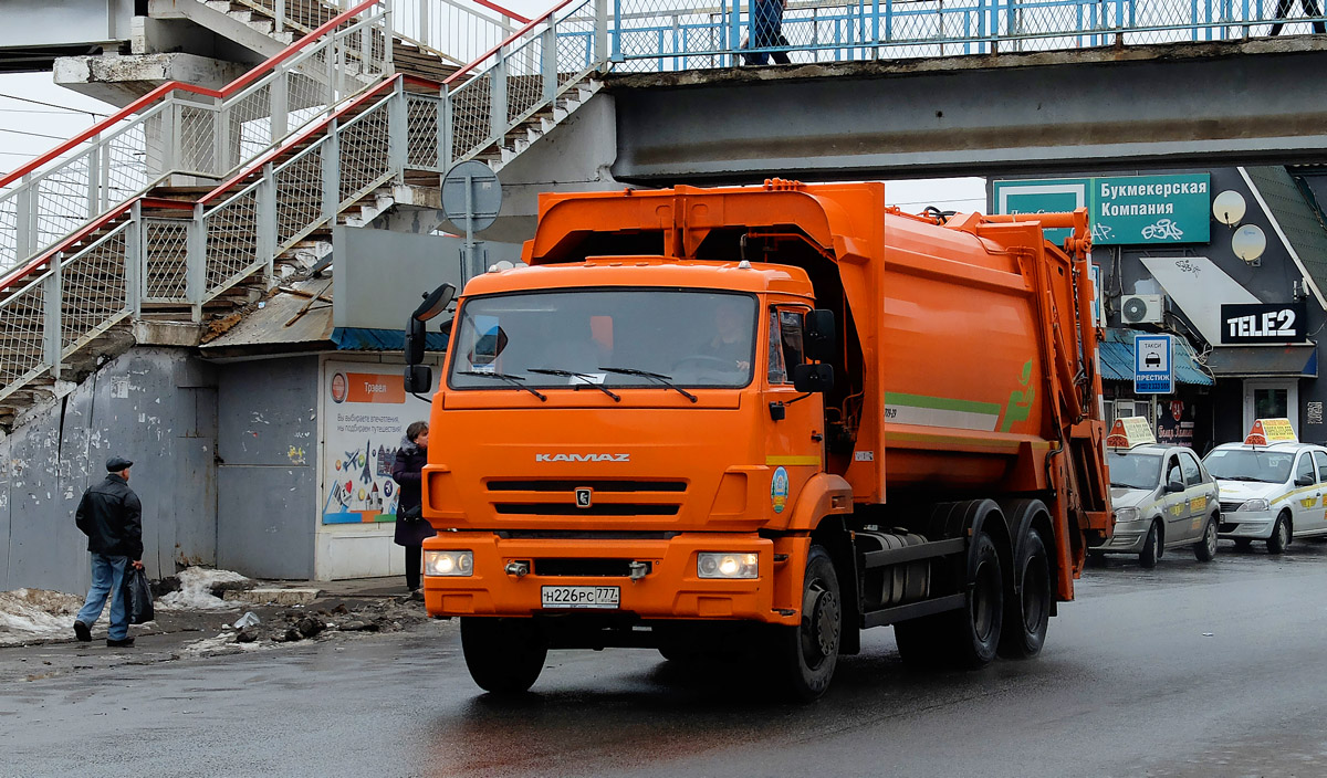 Москва, № Н 226 РС 777 — КамАЗ-65115-A4(23)