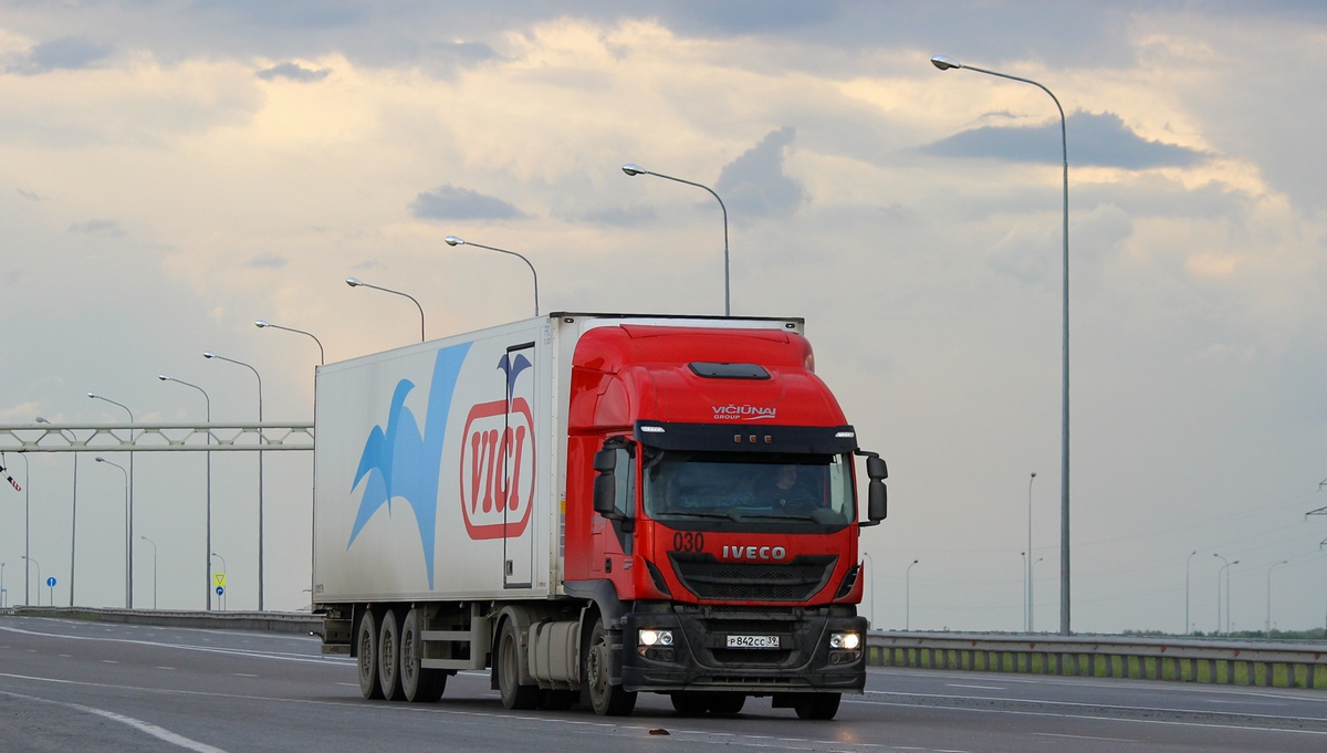 Калининградская область, № 030 — IVECO Stralis ('2012) 460