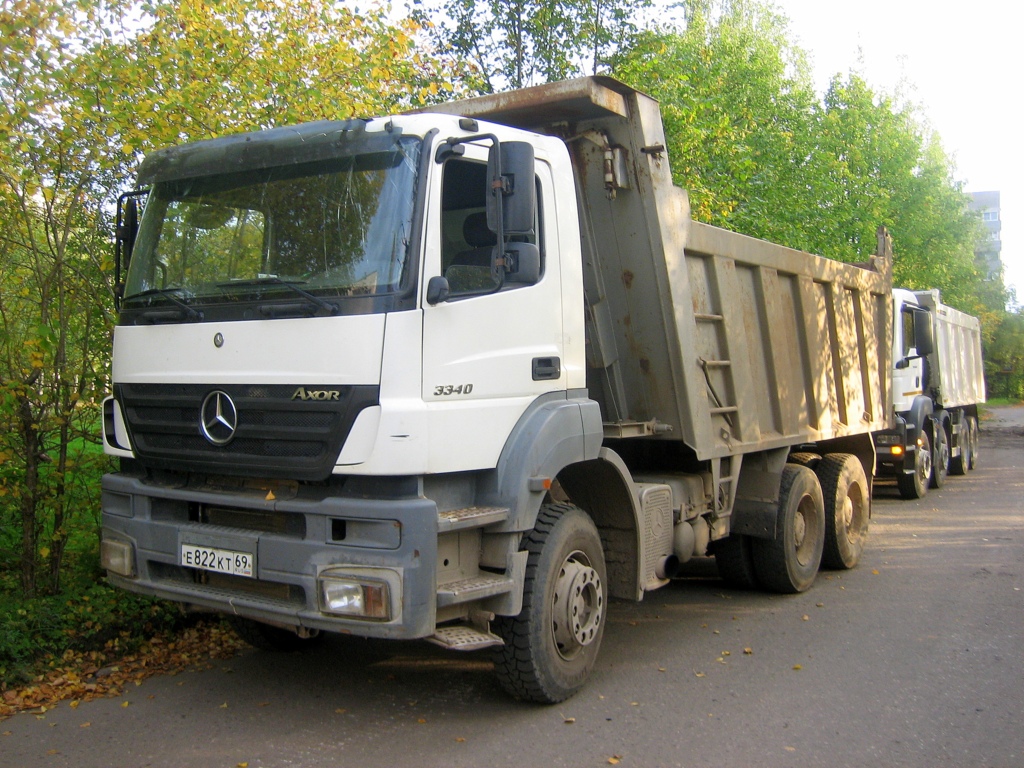 Тверская область, № Е 822 КТ 69 — Mercedes-Benz Axor 3340