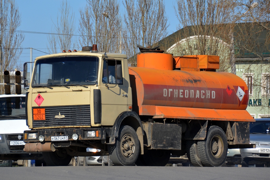 Ростовская область, № К 067 СМ 61 — МАЗ-5337 [533700]