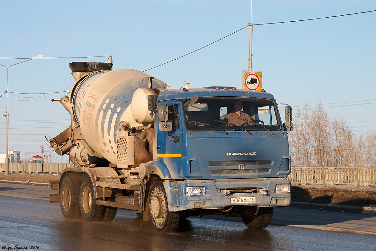 Саха (Якутия), № М 066 СС 14 — КамАЗ-65115 (общая модель)