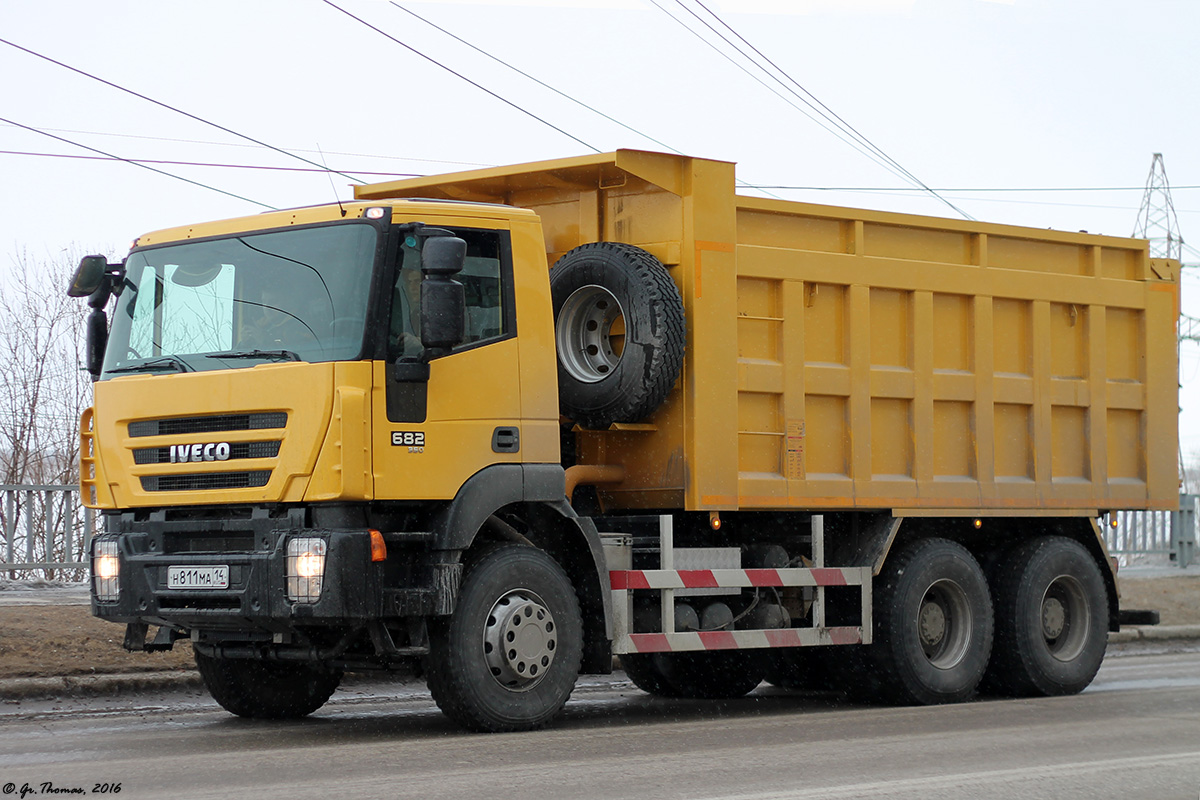 Саха (Якутия), № Н 811 МА 14 — Hongyan Genlyon (общая модель)