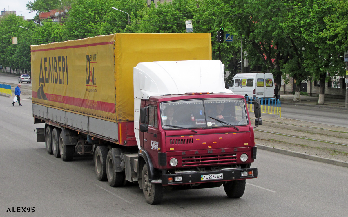 Днепропетровская область, № АЕ 2256 ВМ — КамАЗ-5410